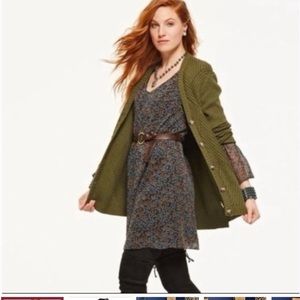 CAbi Poise Dress, size Medium. Excellent used condition.